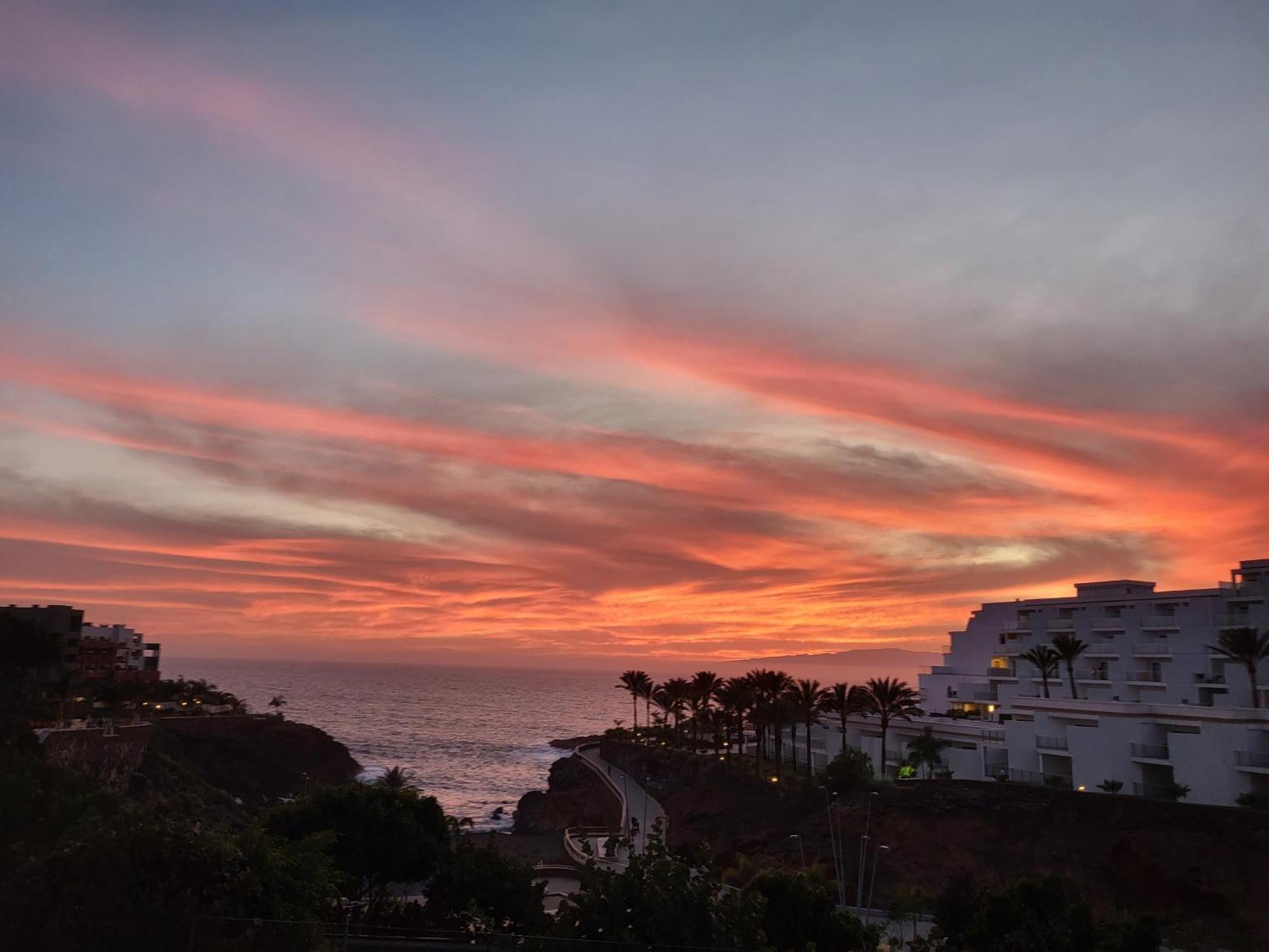 阿德耶Magical Sunset公寓 外观 照片
